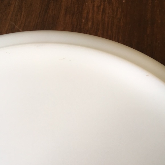 Vintage Pyrex 2.5 Qt. Casserole Dish - Picture 14 of 14